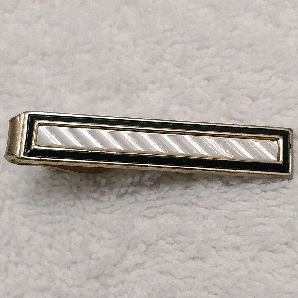 Vintage Tie Clip Gold Tone With Mother Of Pearl Inlay #J322